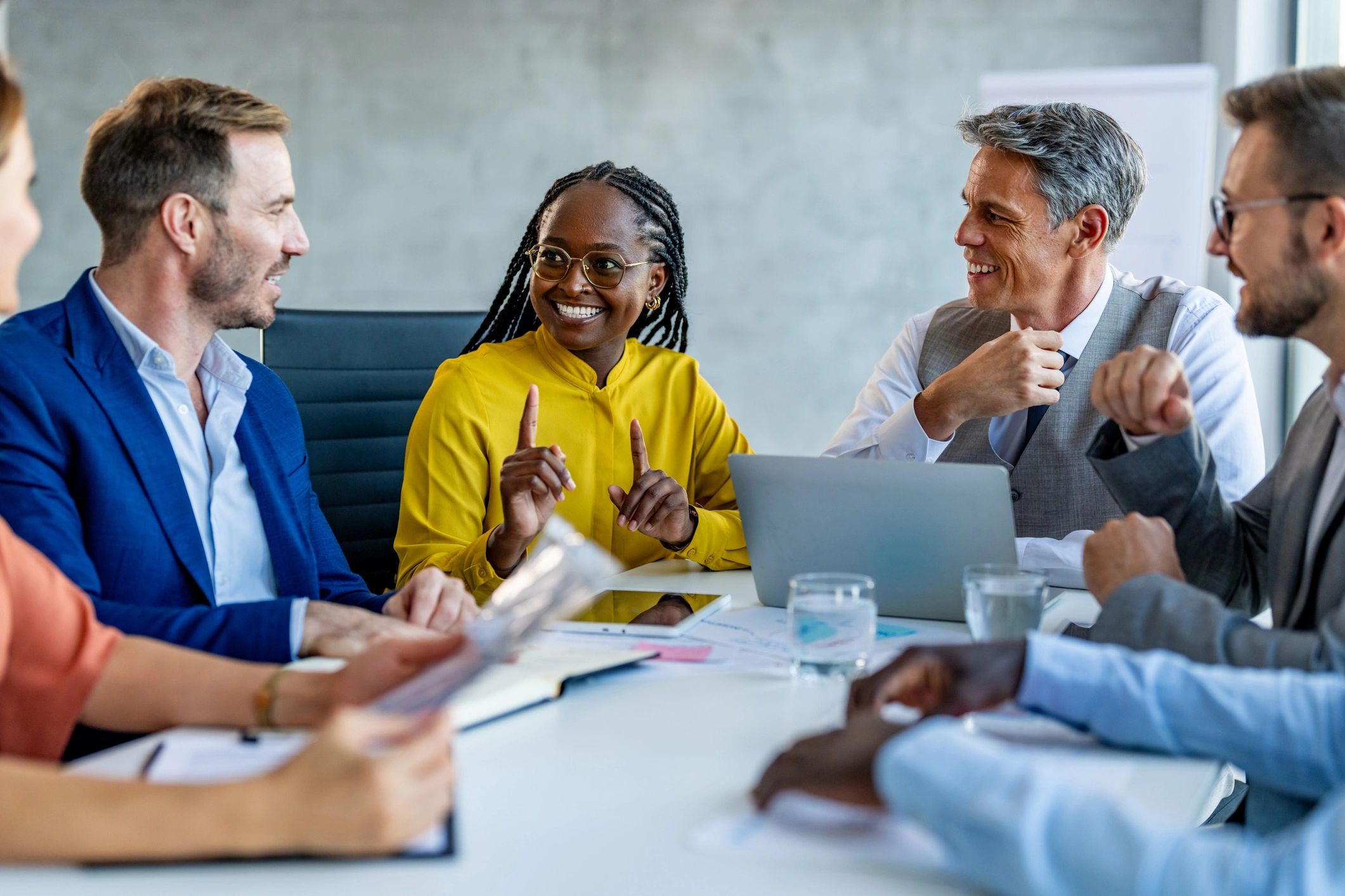 Association leaders and members in a collaborative meeting